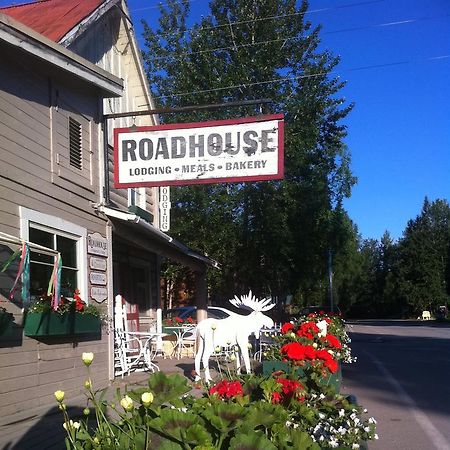 Talkeetna Roadhouse Hotel Exterior photo