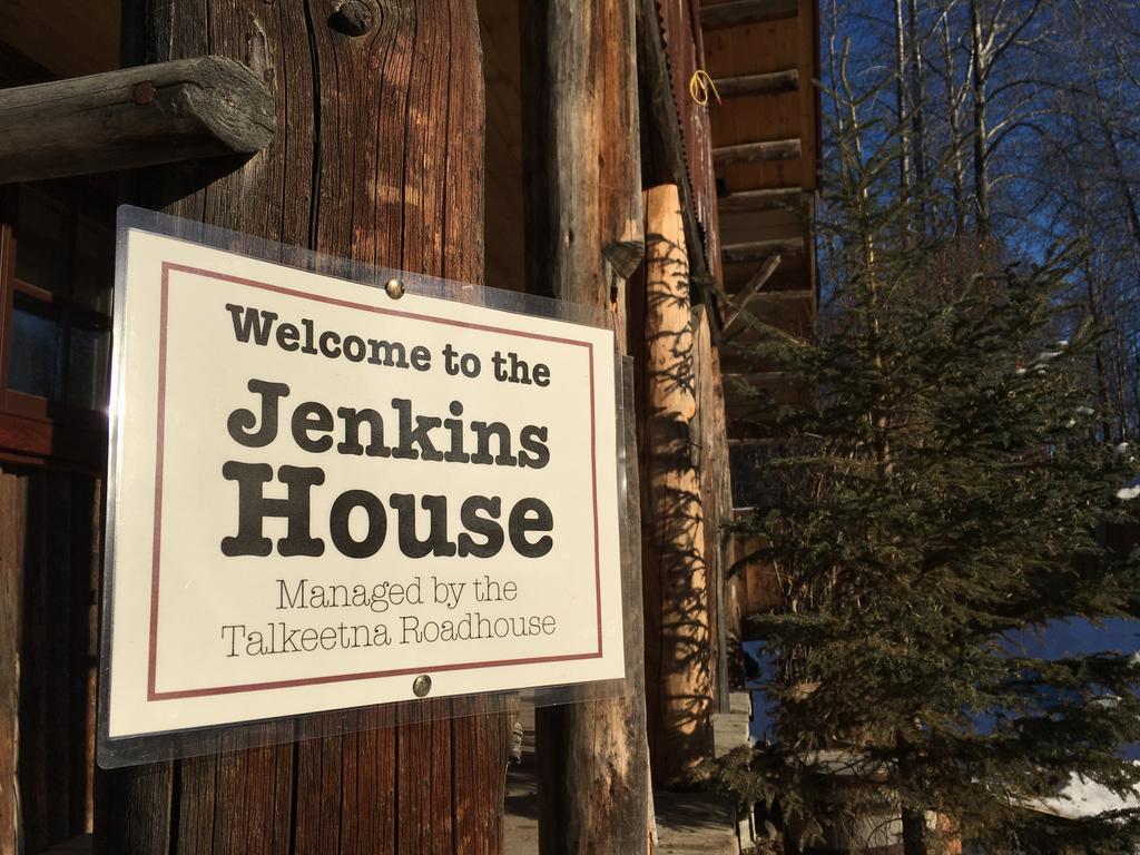 Talkeetna Roadhouse Hotel Exterior photo